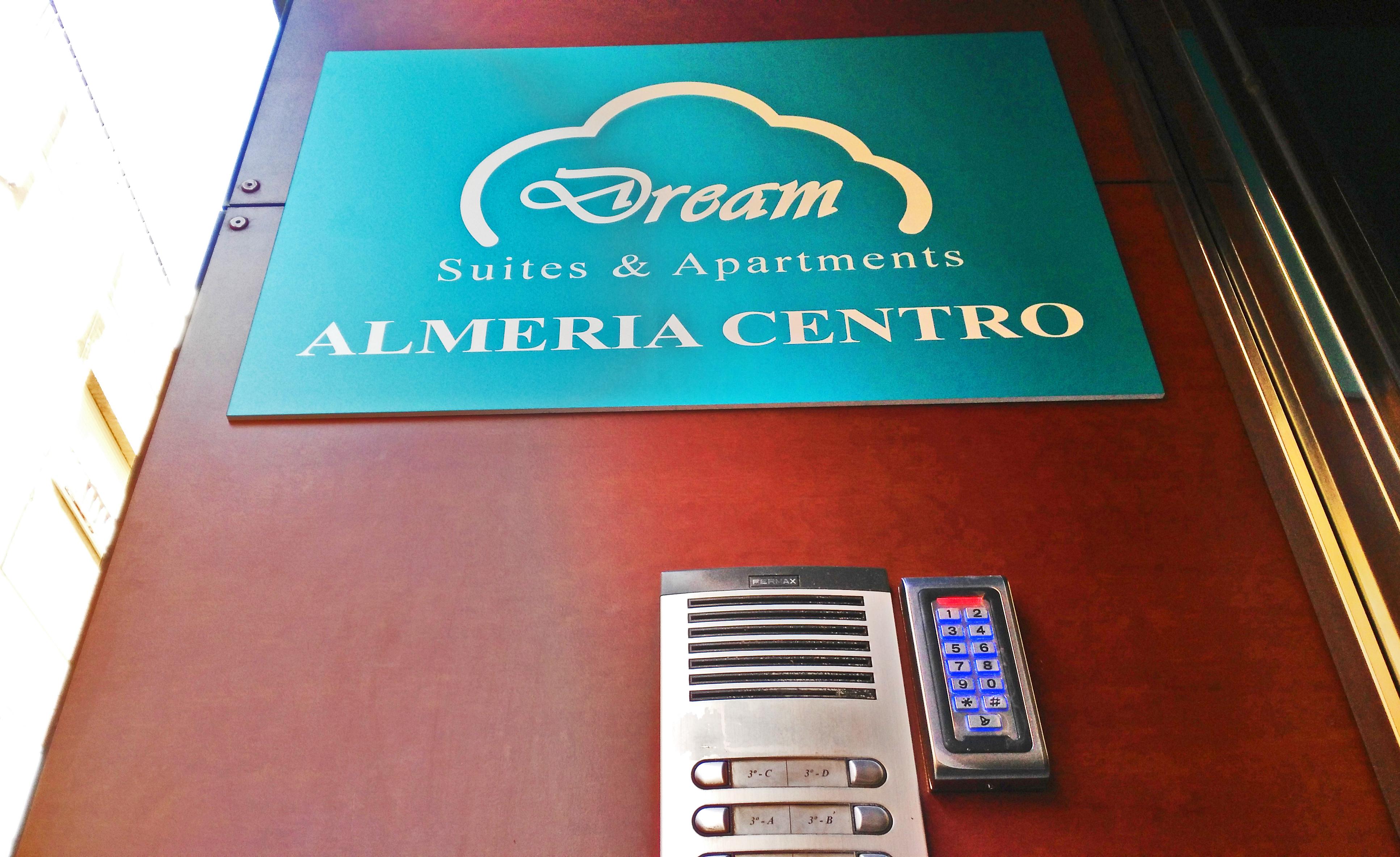 Dream Suites And Apartments Almeria Centro Extérieur photo