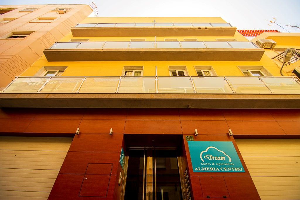 Dream Suites And Apartments Almeria Centro Extérieur photo