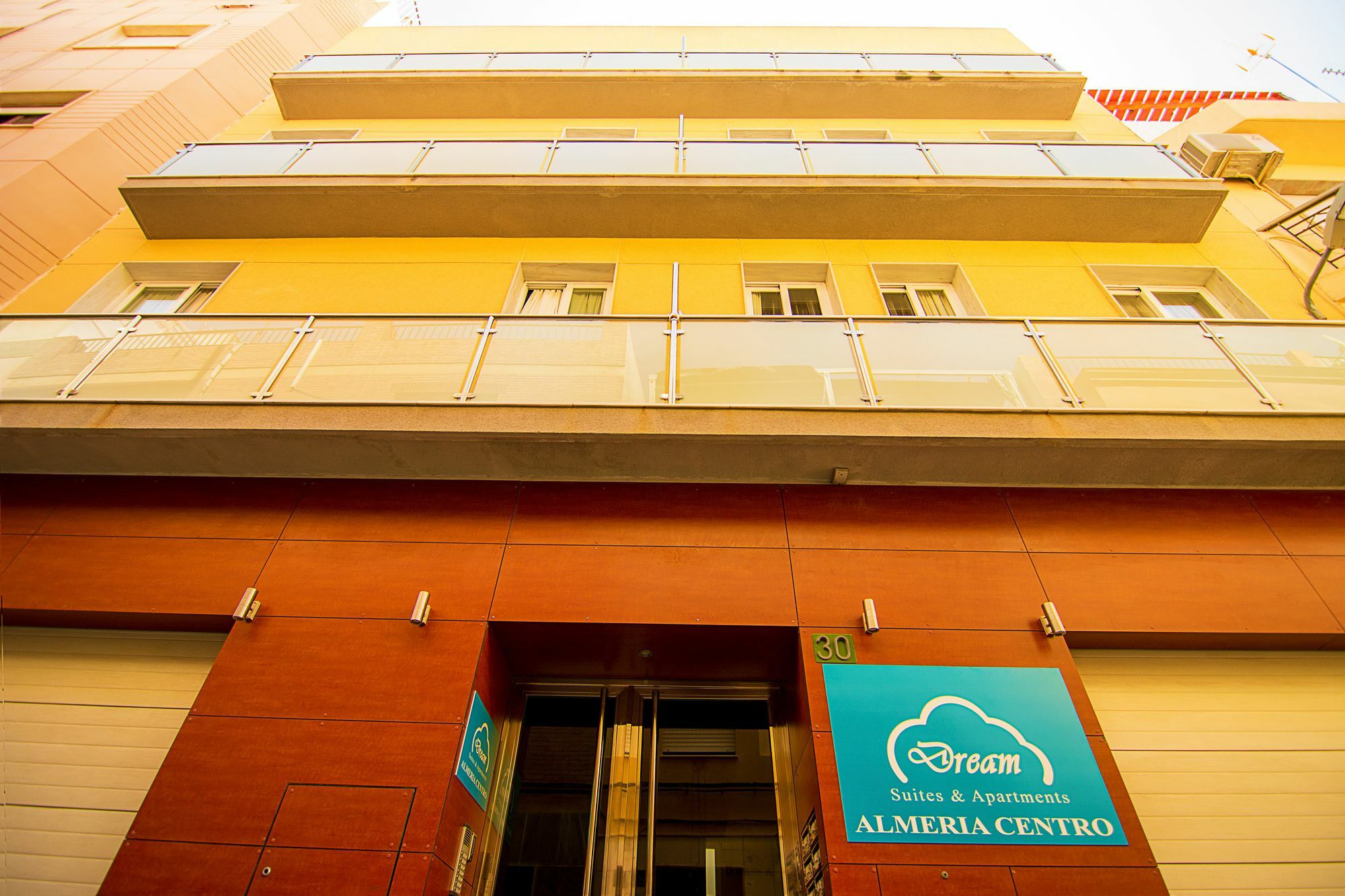 Dream Suites And Apartments Almeria Centro Extérieur photo